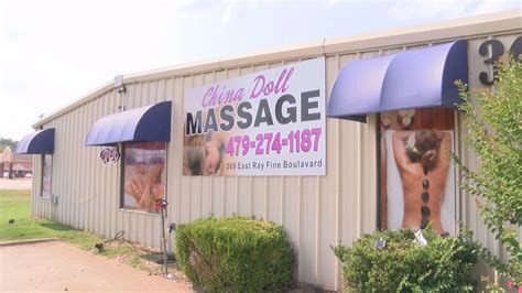 nude massage|erotic